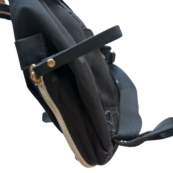 Skip Hop Diaper Bag in Black Gold Hardware - Picture 2 of 8